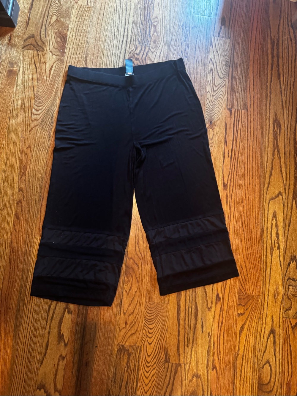 Black Wide-Leg Chico’s travelers Capri Pants